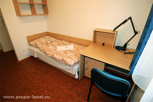 hostel Blok F Podol� praha
