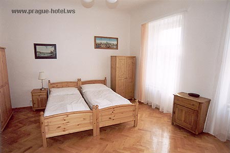 pension D�m U T�� housli�ek praha